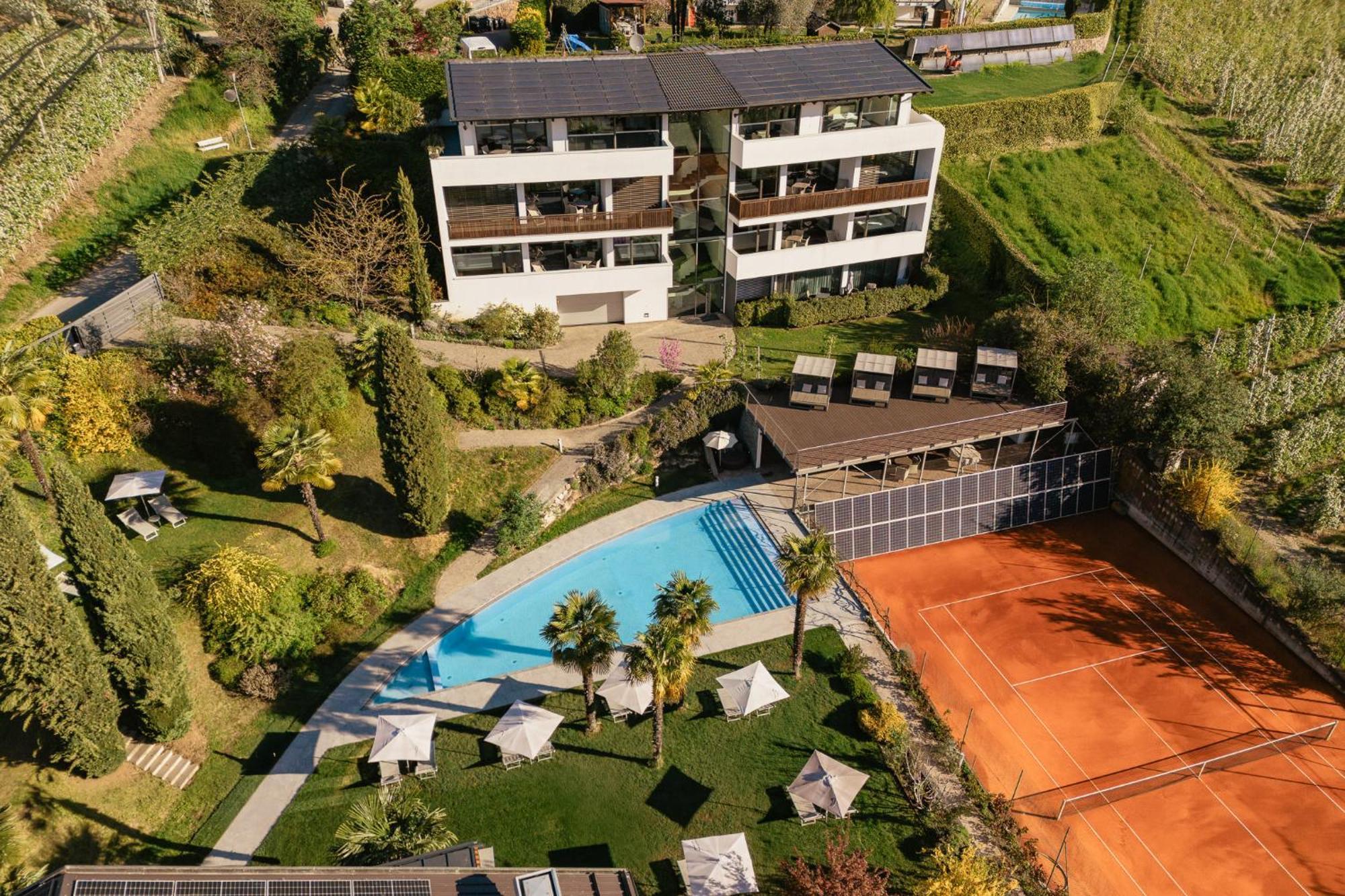 Appartement Kroneliving Tirolo Esterno foto