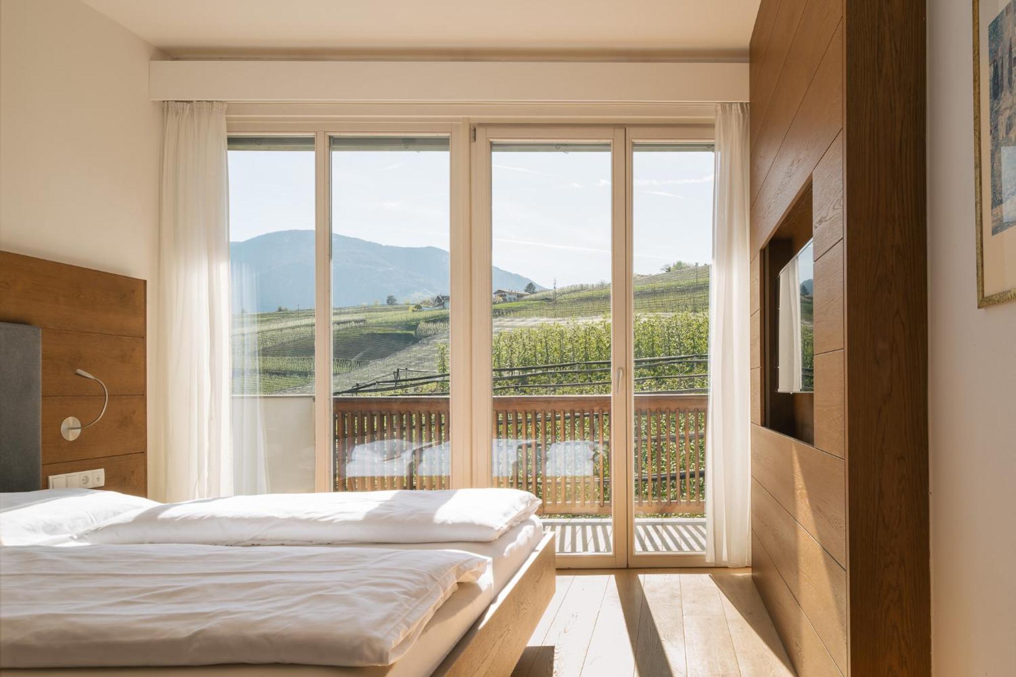 Appartement Kroneliving Tirolo Esterno foto