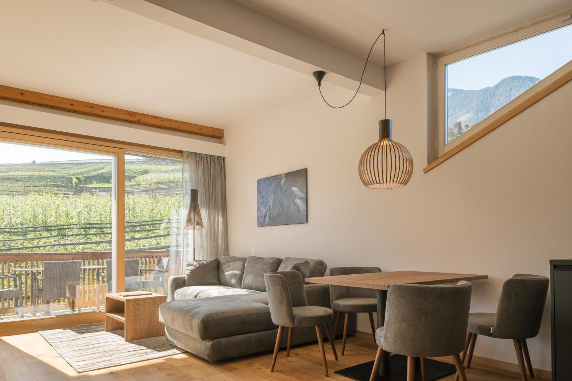 Appartement Kroneliving Tirolo Esterno foto