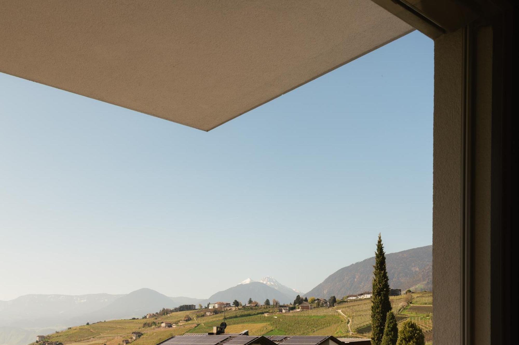 Appartement Kroneliving Tirolo Esterno foto
