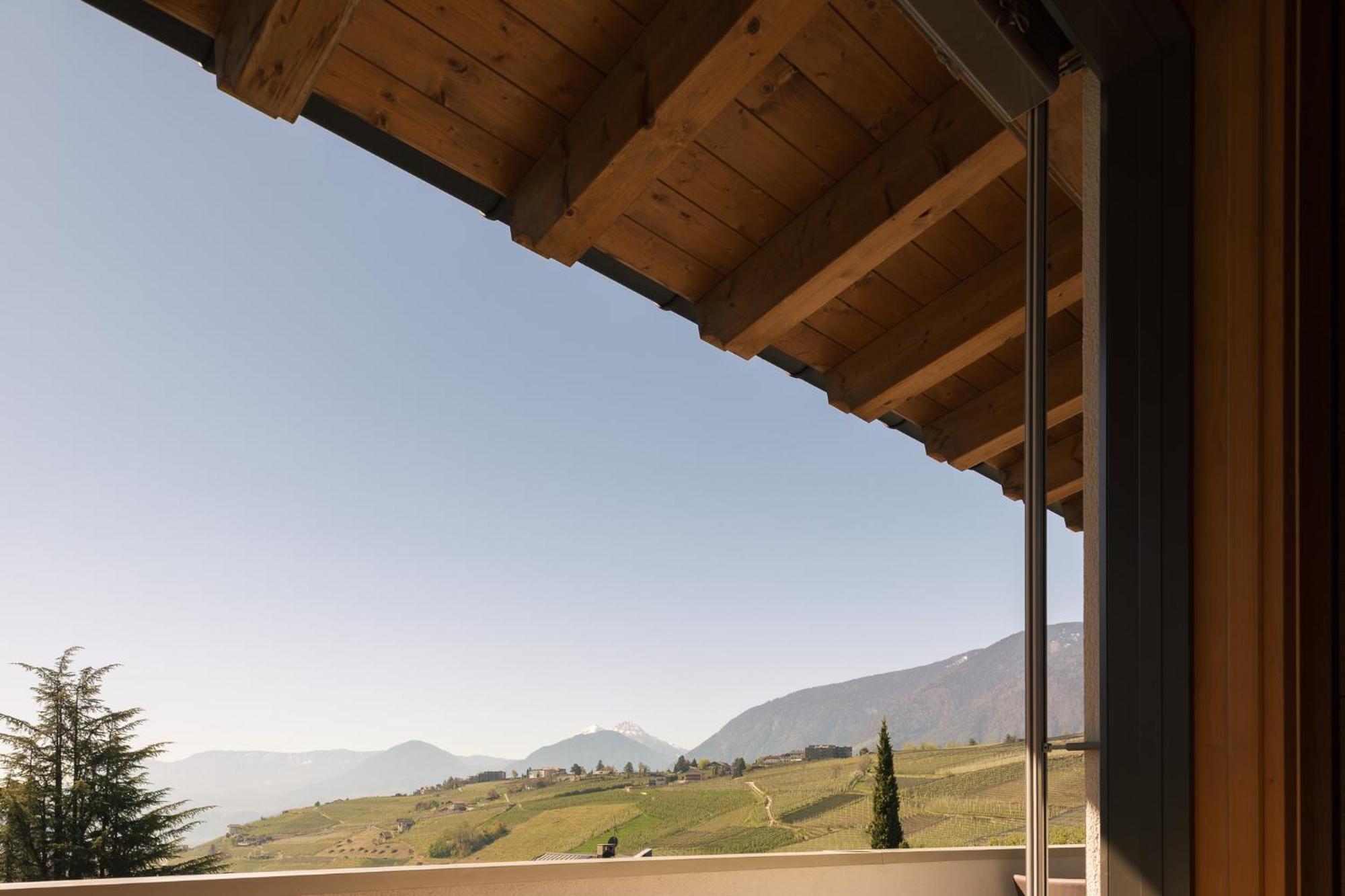Appartement Kroneliving Tirolo Esterno foto